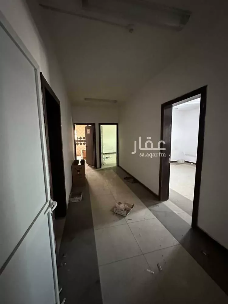 مكتب تجاري للإيجار في شارع القرشع, حي السلي, مدينة الرياض, منطقة الرياض صورة 3