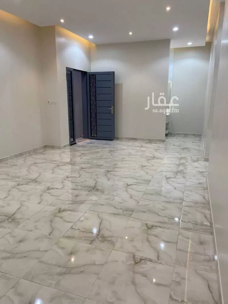 فيلا للبيع في شارع يحىى بن مسعود, حي المهدية, مدينة الرياض, منطقة الرياض 8