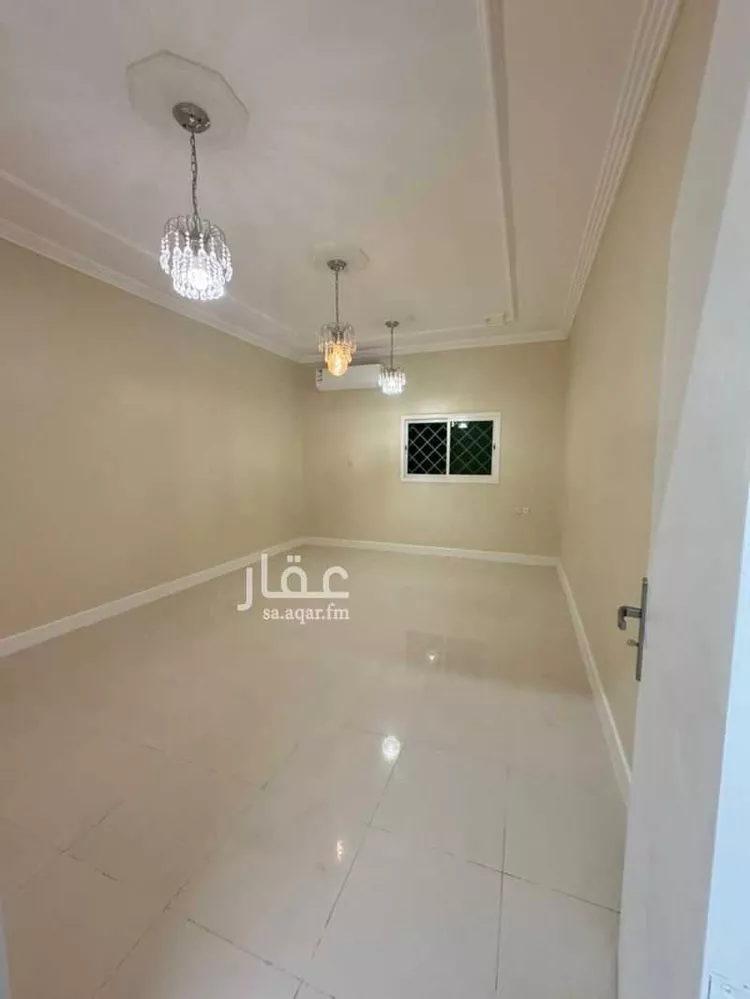 فيلا للبيع في شارع وادي الاعشاب, حي الصحافة, مدينة الرياض, منطقة الرياض صورة 3