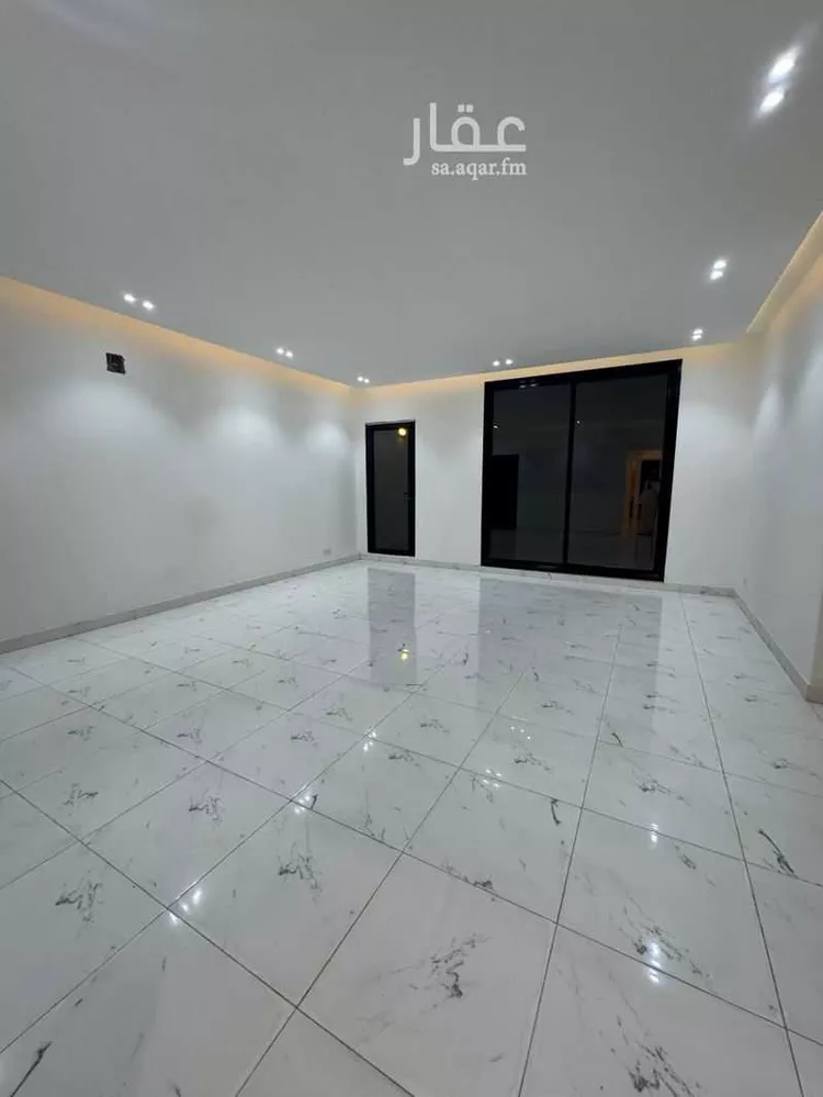 فيلا للبيع في شارع إسماعيل بن أبي اليسر, حي العارض, مدينة الرياض, منطقة الرياض 11