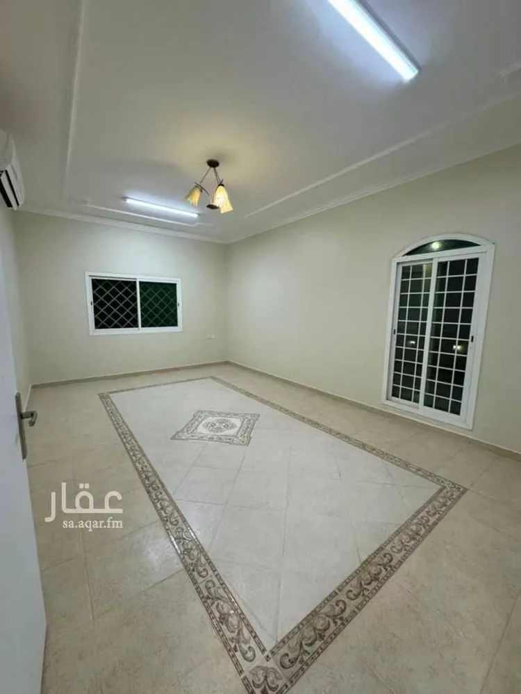 فيلا للبيع في شارع وادي الاعشاب, حي الصحافة, مدينة الرياض, منطقة الرياض صورة 4