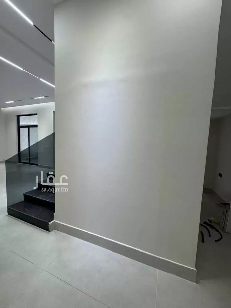 Villa for Sale in Riyadh An Nadhim 17