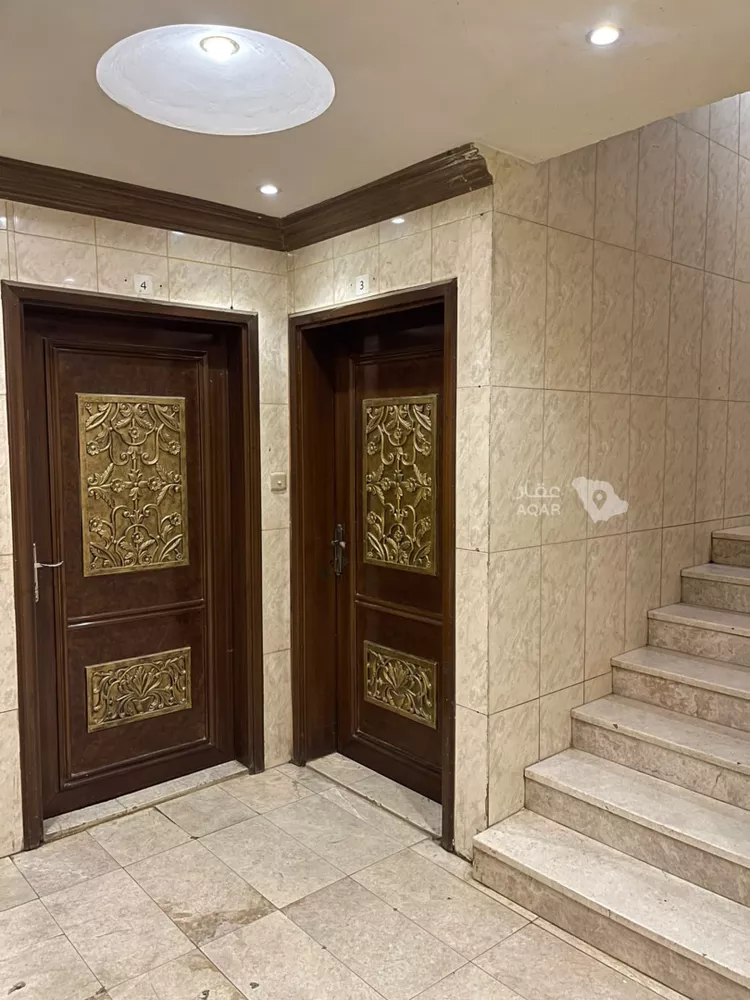 Building for Sale in Riyadh King Faisal