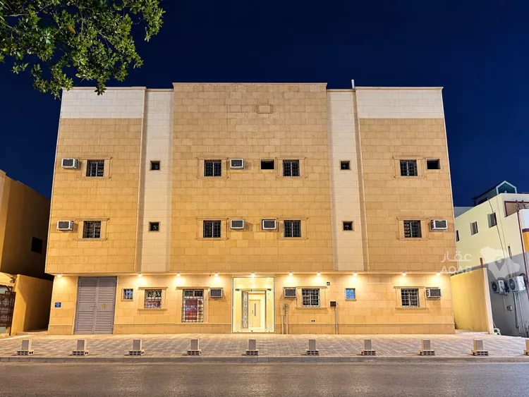 Building for Sale in Riyadh King Faisal 8