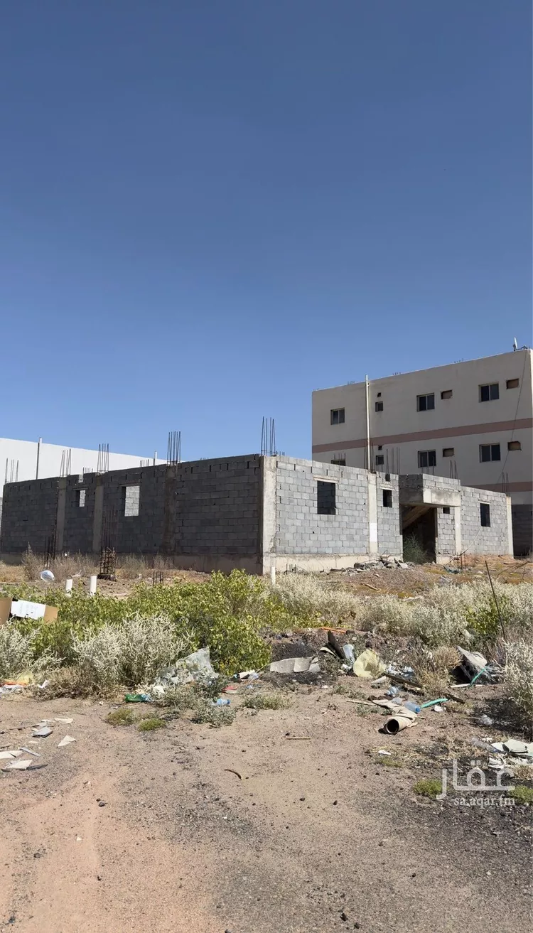 أرض للبيع في شارع عبادة ابن طارق, حي الصناعية, مدينة المدينه المنوره, منطقة المدينة المنورة صورة 2