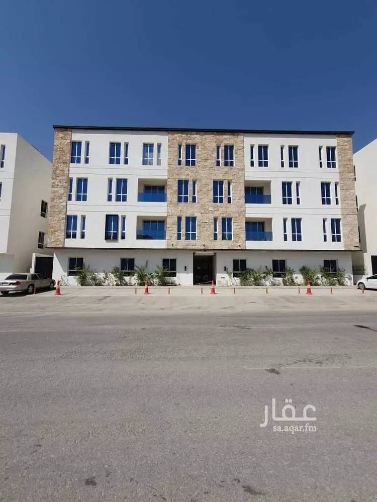 عمارة للبيع في شارع ابها, حي الملقا, مدينة الرياض, منطقة الرياض صورة 3