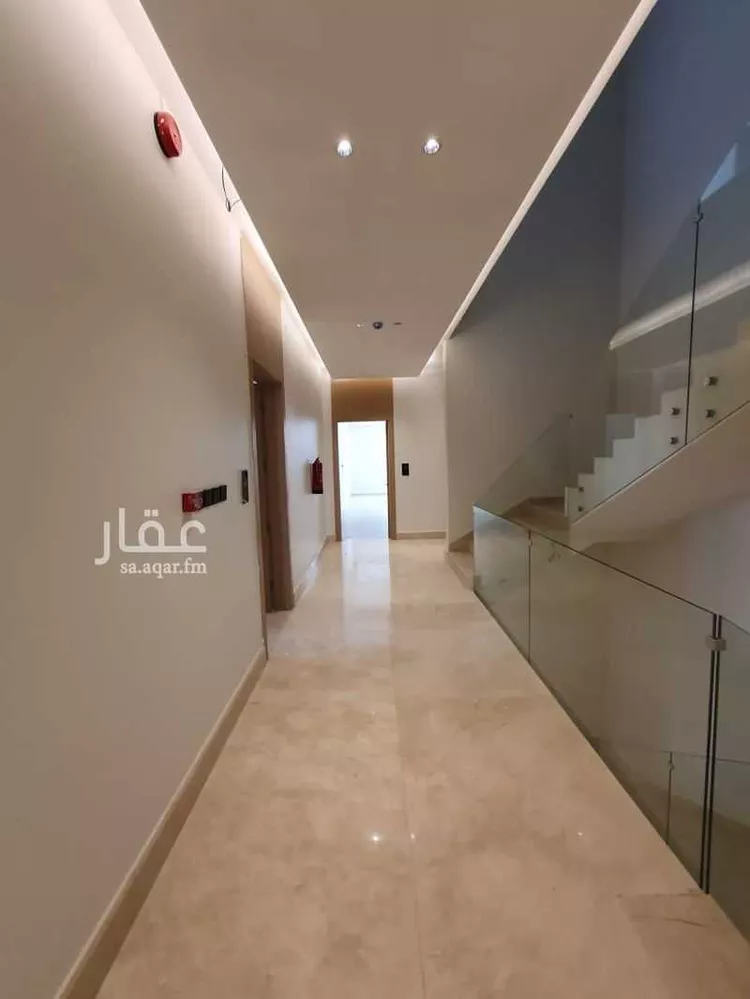 عمارة للبيع في شارع ابها, حي الملقا, مدينة الرياض, منطقة الرياض 13