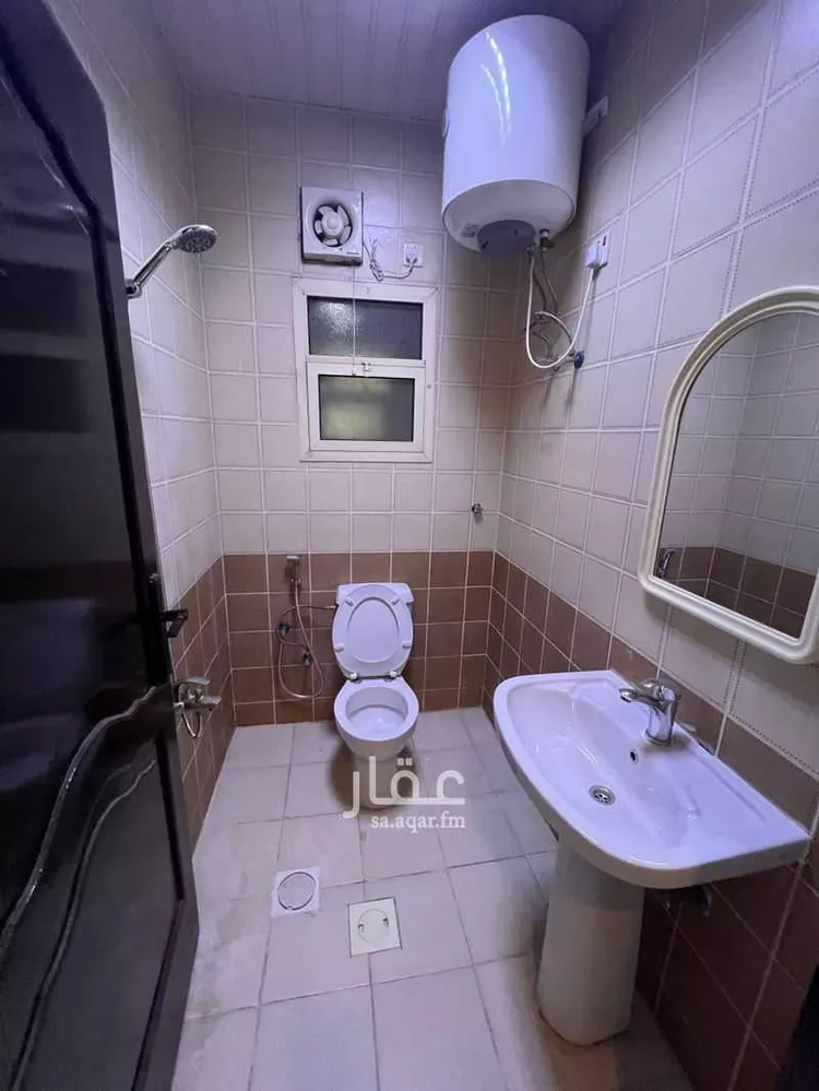 عمارة للإيجار في شارع ابو بكر الصديق الفرعي, حي طيبة, مدينة الجبيل, المنطقة الشرقية صورة 5