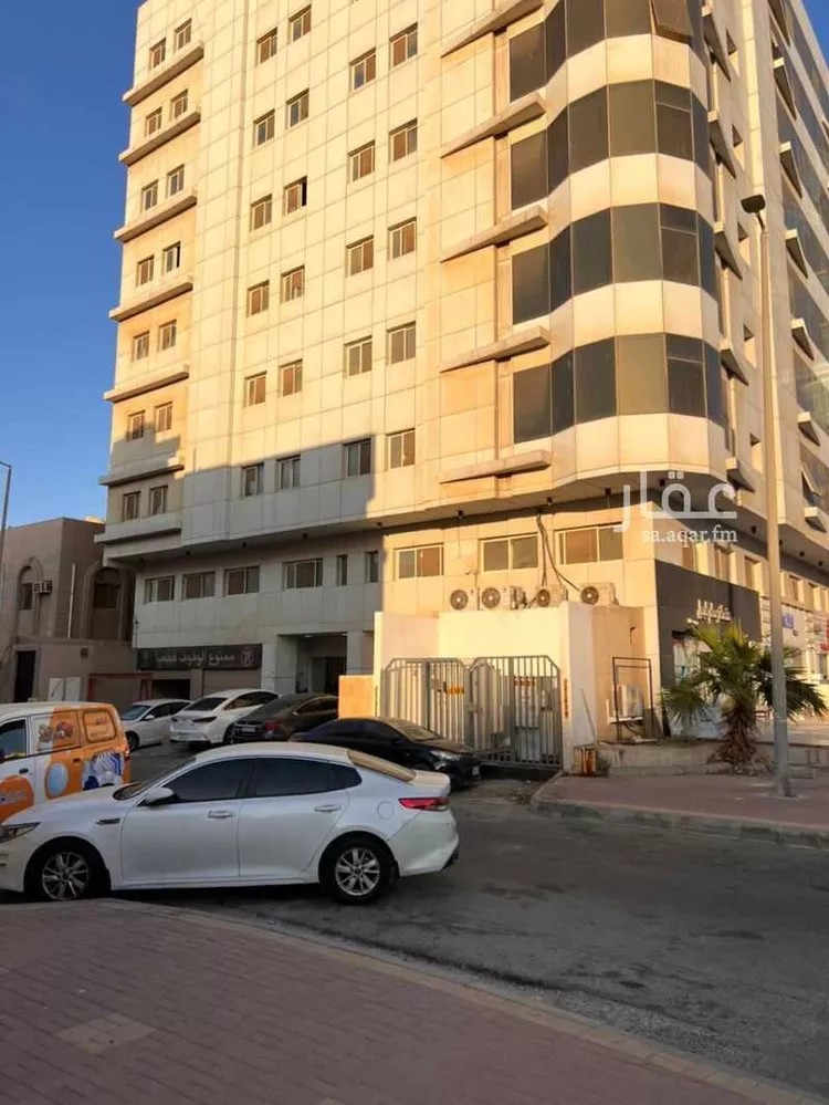 عمارة للبيع في شارع ابو بكر الصديق الفرعي, حي طيبة, مدينة الجبيل, المنطقة الشرقية