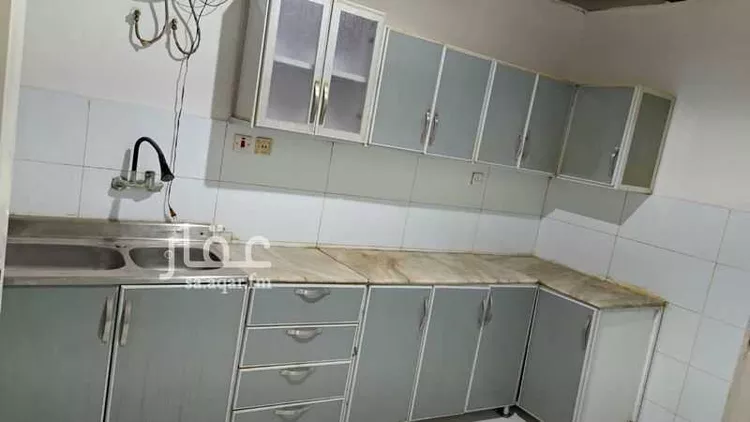 عمارة للإيجار في شارع عبدالله بن معمر, حي أم الحمام الغربي, مدينة الرياض, منطقة الرياض صورة 4