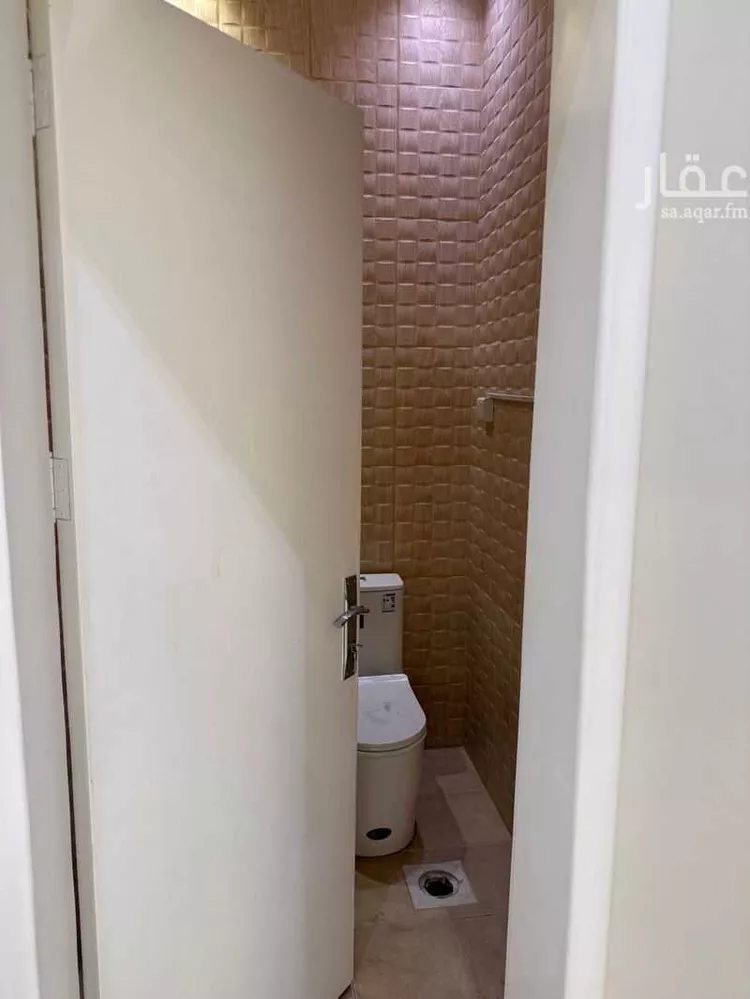 Building for Rent in Riyadh Irqah