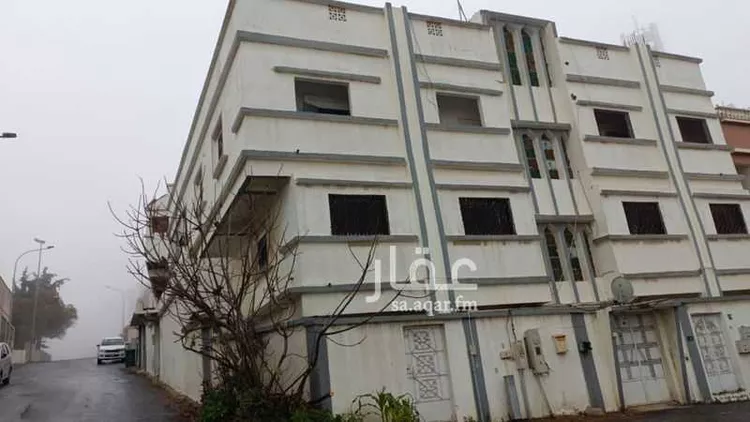 عمارة للبيع في طريق الملك فيصل ، حي الاندلس ، أبها ، منطقة عسير