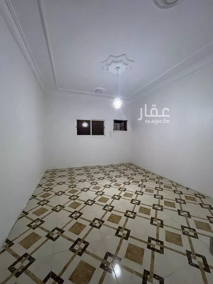 عمارة للإيجار في شارع ابن ابي حليم, حي النهضة, مدينة محائل, منطقة عسير