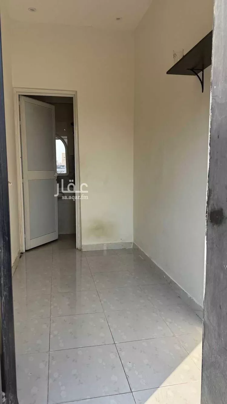 غرفة للإيجار في شارع أحمد بن حسين الشغدري ، حي العارض ، الرياض ، منطقة الرياض صورة 2