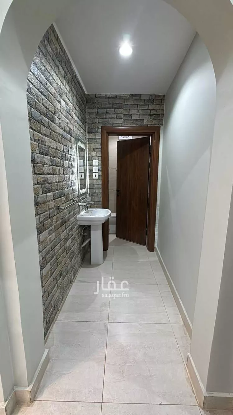 عمارة للبيع في شارع ابو العلاء الهمذاني رضي الله عنة, حي المغيسلة, مدينة المدينة المنورة, منطقة المدينة المنورة صورة 3