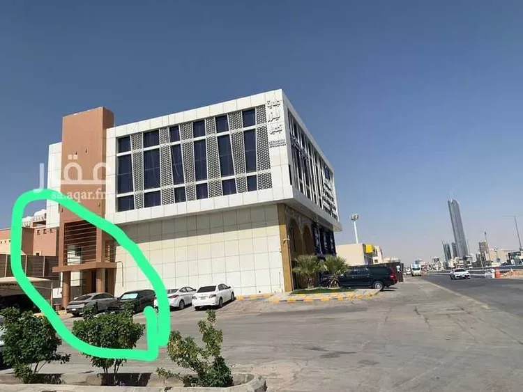 مكتب تجاري للإيجار في شارع سعود ابن فيصل الفرعي, حي الملقا, مدينة الرياض, منطقة الرياض صورة 4