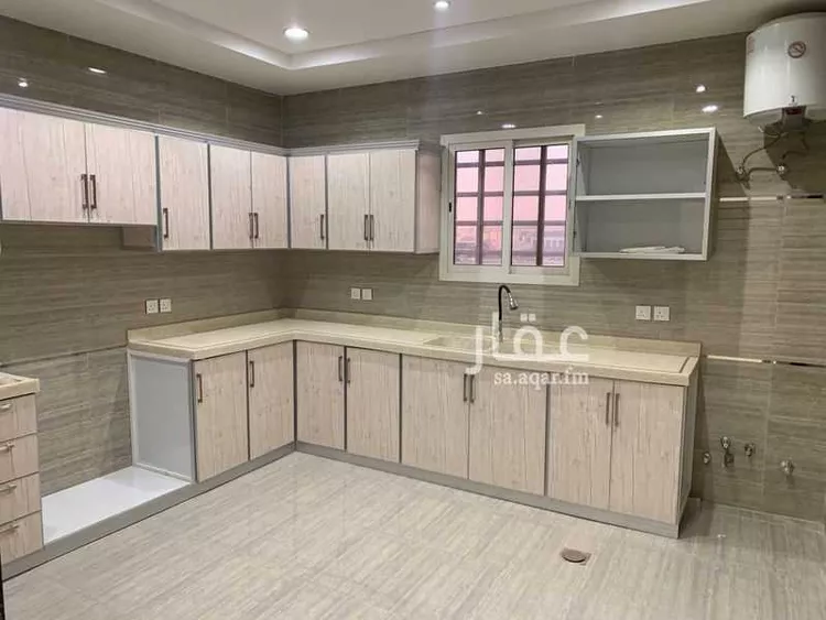 دور للإيجار في شارع دور علوي 300م مطبخ ومكيفات راكبة 65 الف, حي النرجس, مدينة الرياض, منطقة الرياض صورة 2