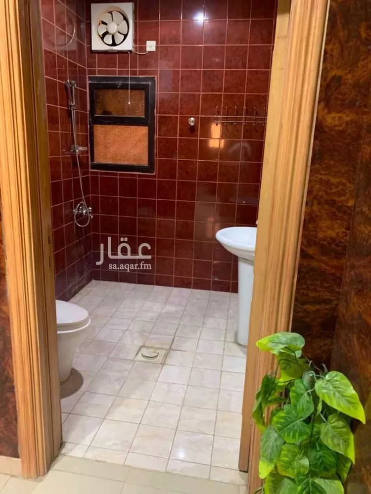 مكتب تجاري للإيجار في شارع سعود بن عبدالعزيز بن محمد الفرعي, حي النزهة, مدينة الرياض, منطقة الرياض صورة 2