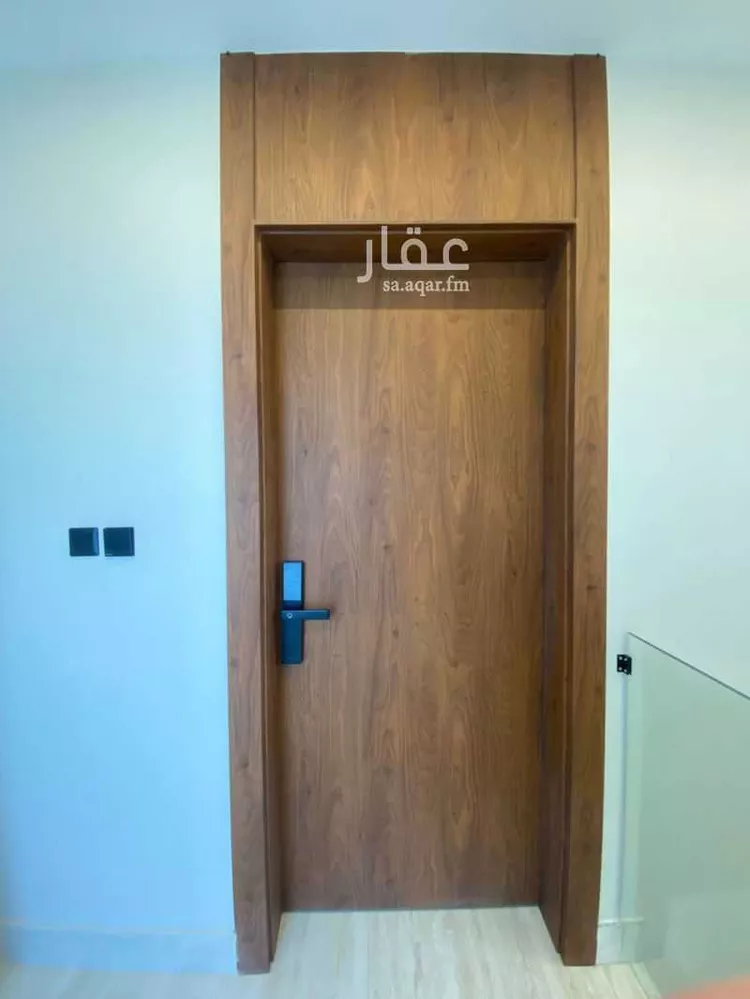 شقة للإيجار في شارع شقة مع مصعد وسطح, حي الصفاء, مدينة الرياض, منطقة الرياض 6