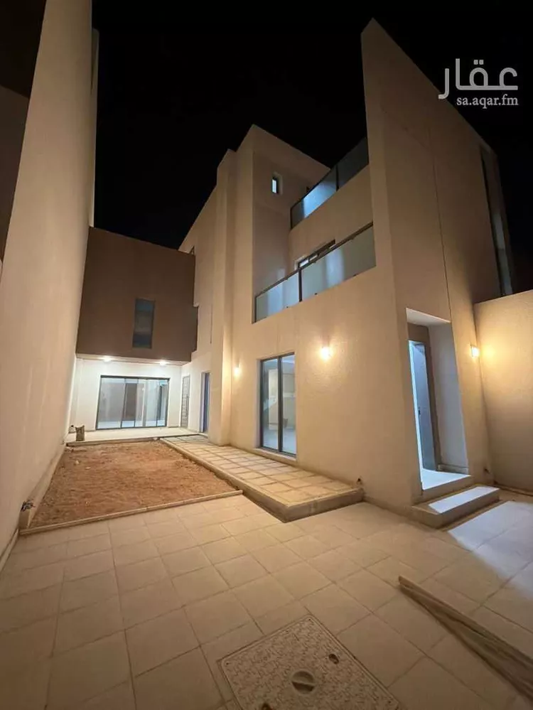 فيلا للإيجار في شارع المهندية نموذج عاليه, حي مطار الملك خالد الدولي, مدينة الرياض, منطقة الرياض صورة 3