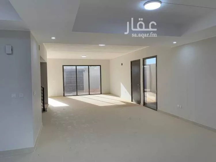 فيلا للإيجار في شارع مقابل البوليفارد, حي مطار الملك خالد الدولي, مدينة الرياض, منطقة الرياض