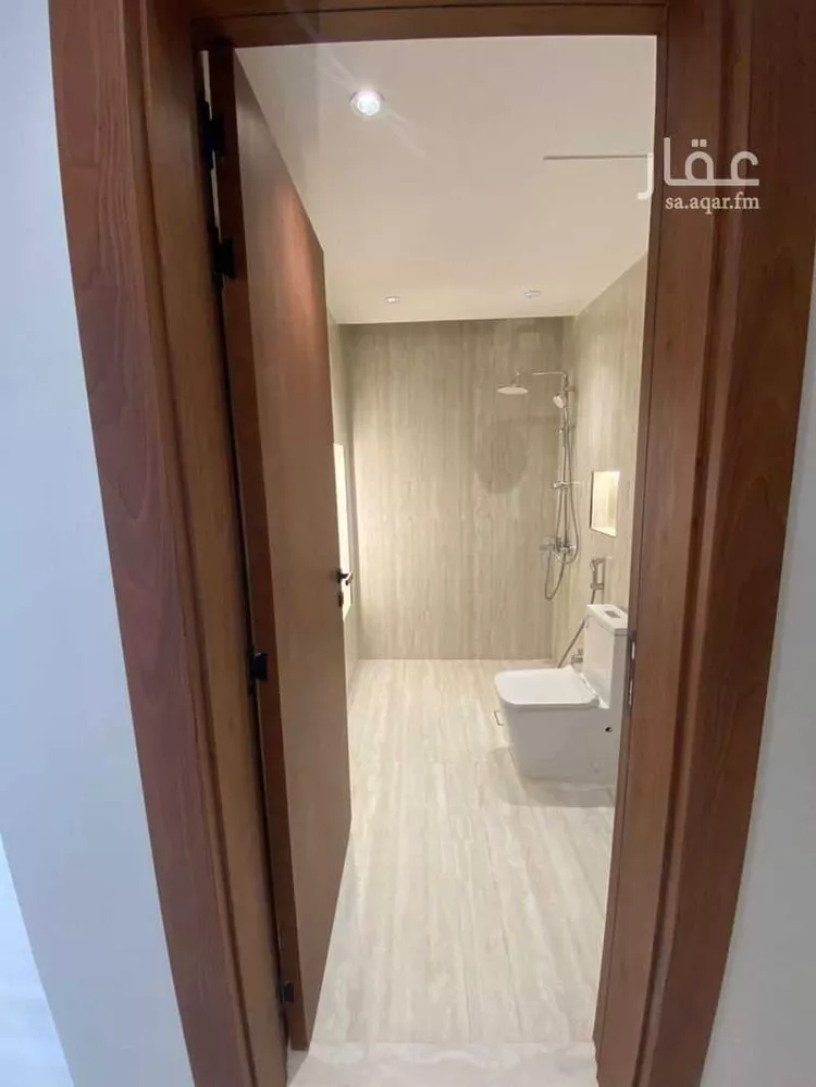 شقة للإيجار في شارع شقة مع مصعد وسطح, حي الصفاء, مدينة الرياض, منطقة الرياض 9