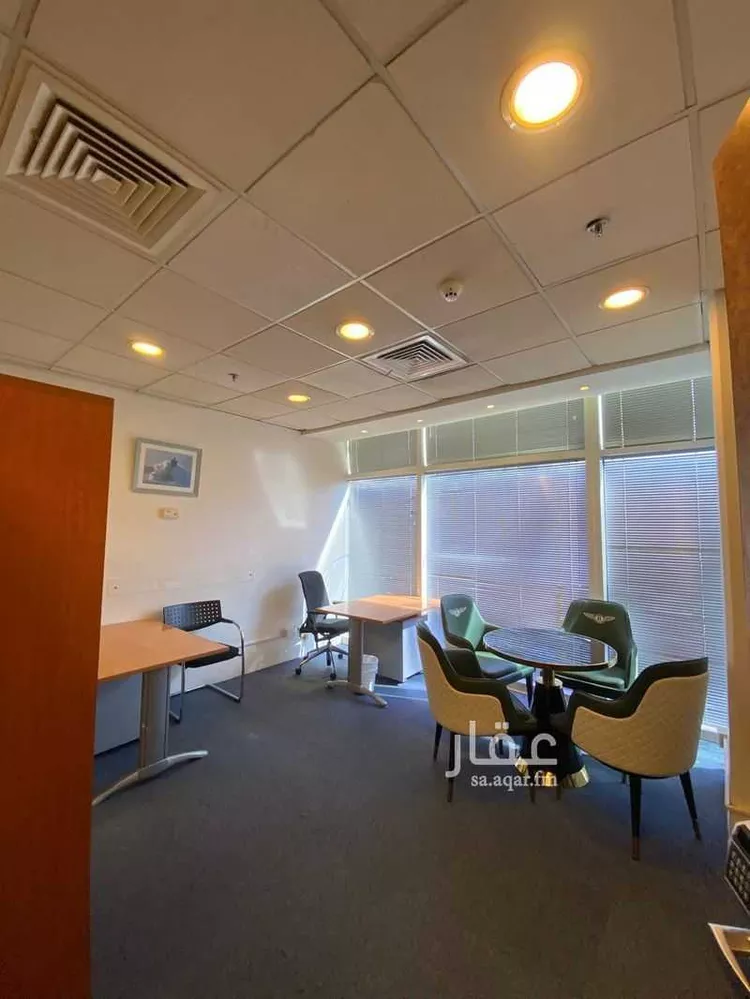 مكتب تجاري للإيجار في شارع ابو بكر الصديق, حي الشرفية, مدينة جدة, منطقة مكة المكرمة صورة 2