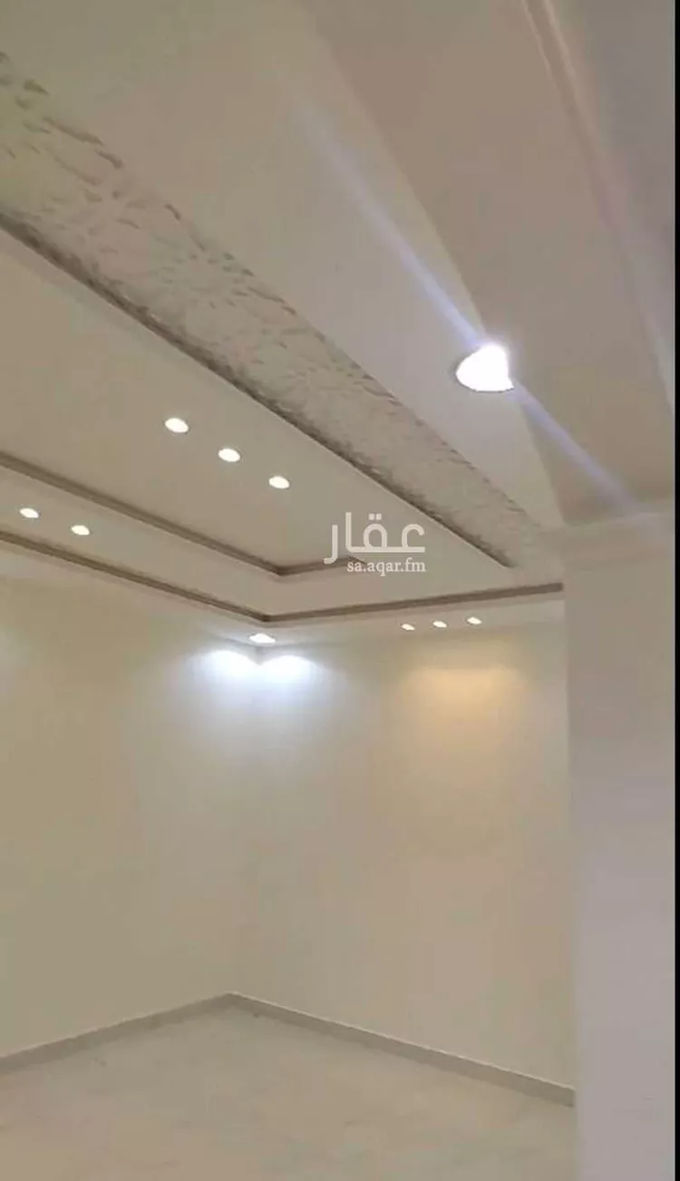 فيلا للبيع في حي عكاظ, مدينة الرياض, منطقة الرياض صورة 3