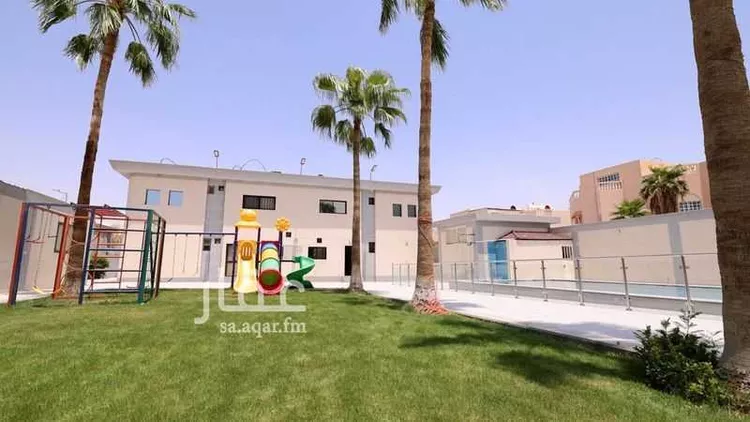 فيلا للإيجار في شارع ثمامة بن عدي, حي المعذر الشمالي, مدينة الرياض, منطقة الرياض