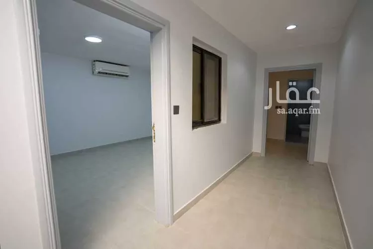 عمارة للإيجار في شارع أبي العيناء اليمامي, حي المعذر الشمالي, مدينة الرياض, منطقة الرياض صورة 3