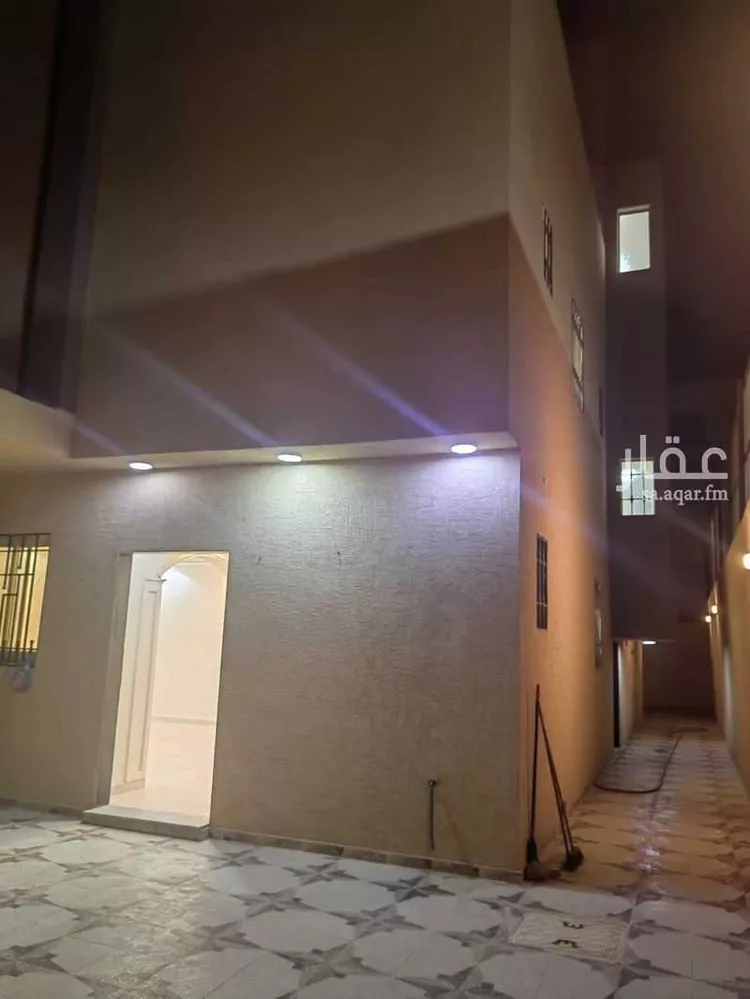 فيلا للبيع في شارع سعيد الماجد, حي عكاظ, مدينة الرياض, منطقة الرياض صورة 2