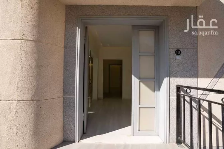 فيلا للإيجار في شارع أبي العيناء اليمامي, حي المعذر الشمالي, مدينة الرياض, منطقة الرياض صورة 4