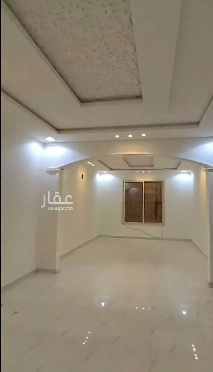 فيلا للبيع في شارع سعيد الماجد, حي عكاظ, مدينة الرياض, منطقة الرياض صورة 4