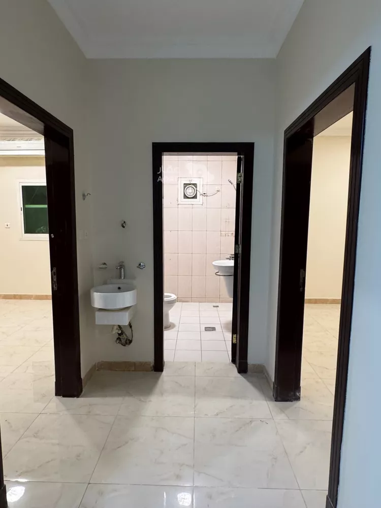 دور للإيجار في شارع المصياد, حي الوادي, مدينة الرياض, منطقة الرياض 15