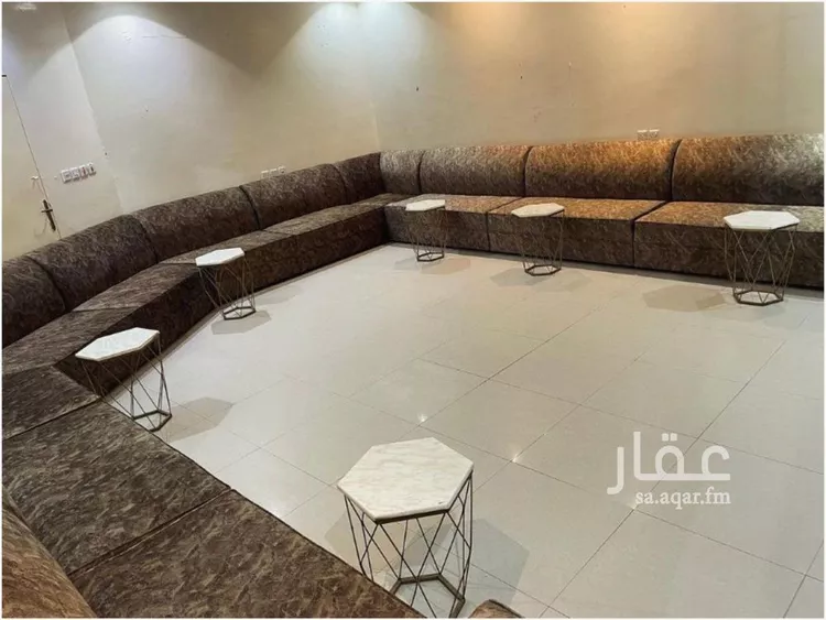استراحة للبيع في شارع زياد الباهلي, حي العوالي, مدينة الرياض, منطقة الرياض صورة 2