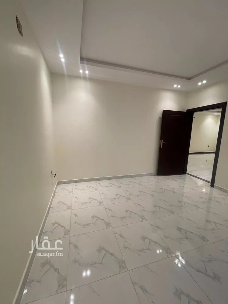 شقة للبيع في شارع المضايا, حي ظهرة لبن, مدينة الرياض, منطقة الرياض 7