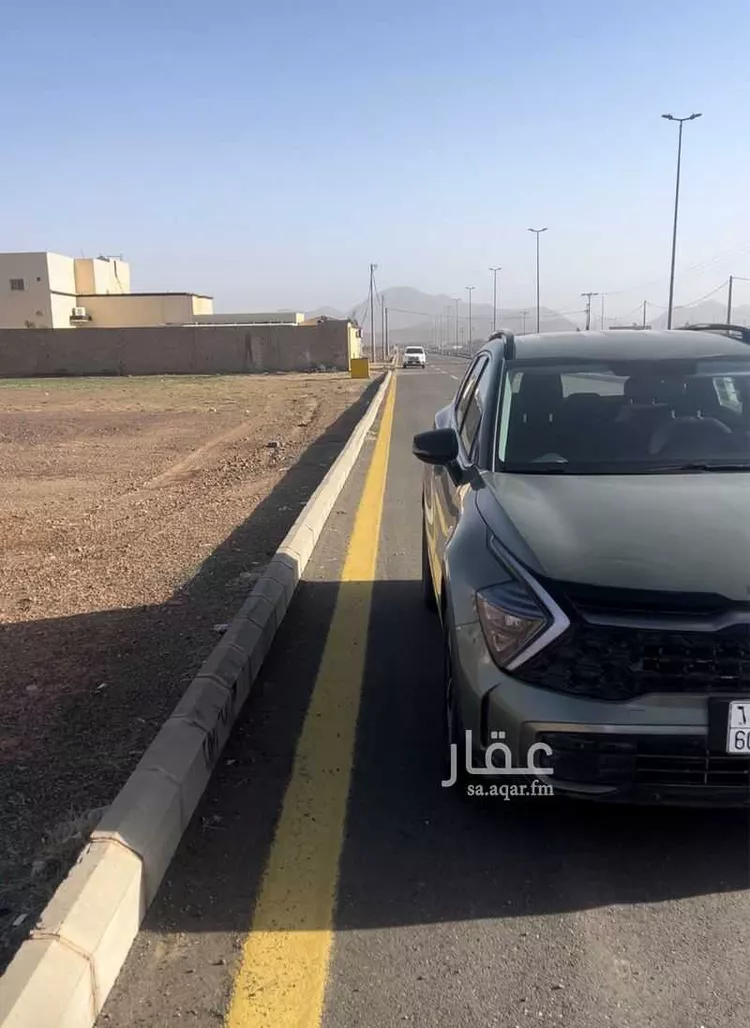 أرض للبيع في شارع مكة المكرمة ، الروضة ، منطقة حائل صورة 2