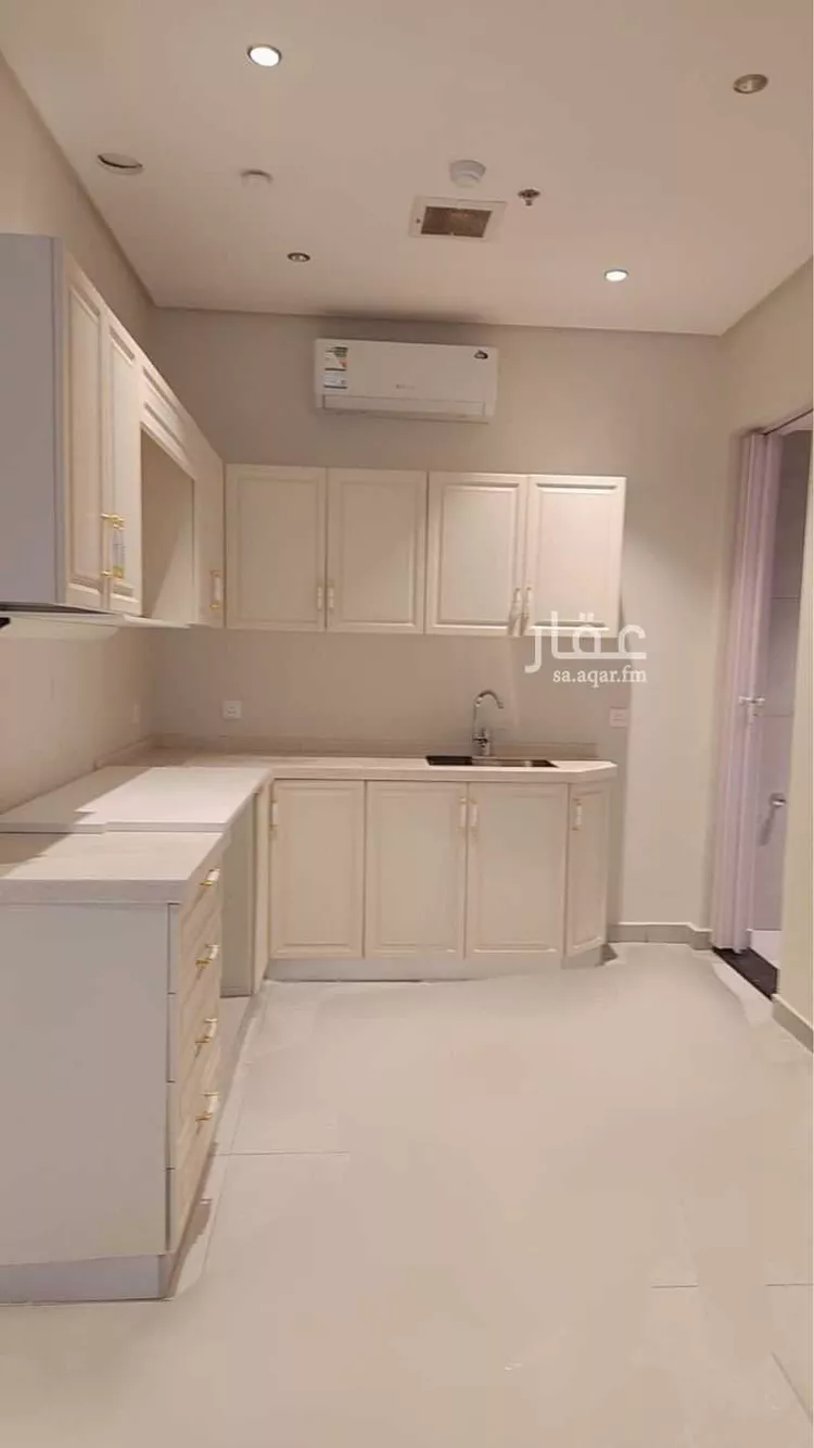 شقة للإيجار في شارع قهد بن محمد بن عبد العزيز, حي الملقا, مدينة الرياض, منطقة الرياض صورة 2