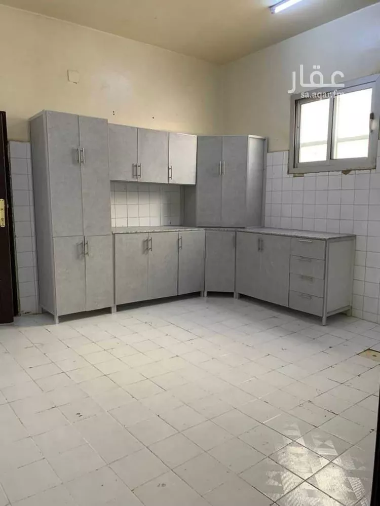 شقة للإيجار في شارع 2673898, حي العليا, مدينة عنيزه, منطقة القصيم
