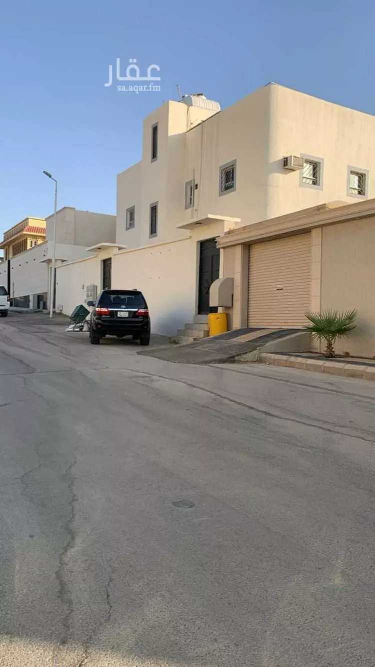 شقة للإيجار في شارع 2673898, حي العليا, مدينة عنيزه, منطقة القصيم