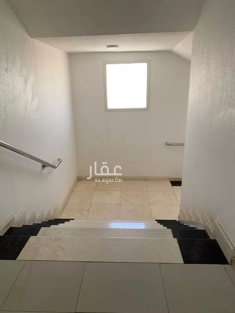 شقة للإيجار في شارع الشيخ عبدالرحمن منصور الزامل, حي السلام, مدينة عنيزة, منطقة القصيم صورة 3