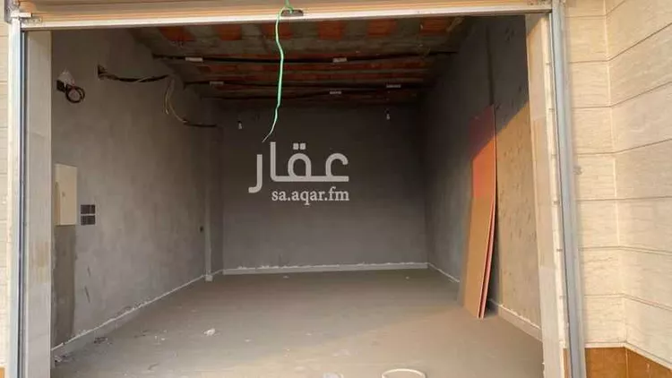محل للإيجار في شارع وادي بطحان, حي شوران, مدينة المدينة المنورة, منطقة المدينة المنورة صورة 3