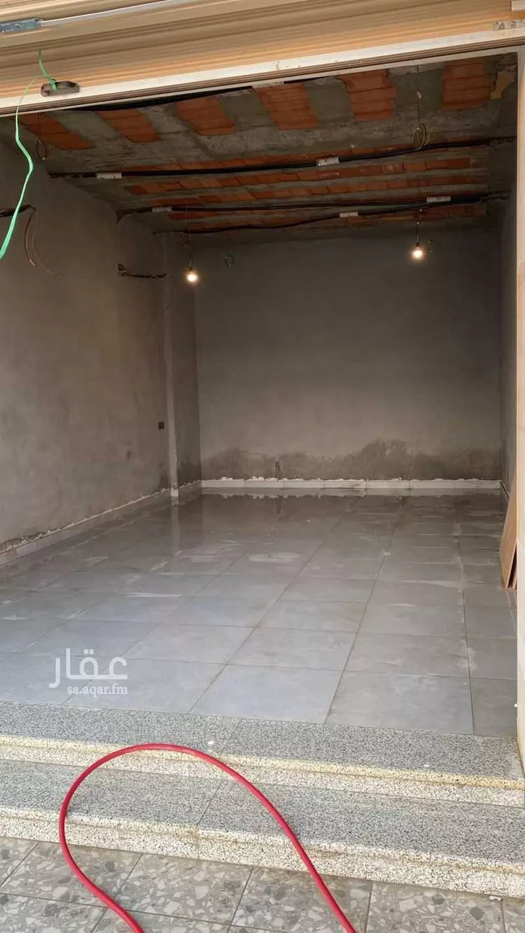 محل للإيجار في شارع وادي بطحان, حي شوران, مدينة المدينة المنورة, منطقة المدينة المنورة صورة 5