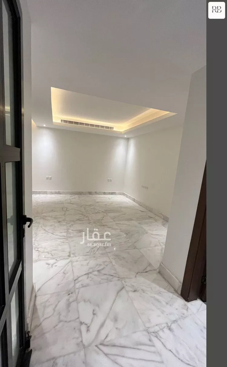 فيلا للبيع في شارع القصر, حي العارض, مدينة الرياض, منطقة الرياض صورة 2