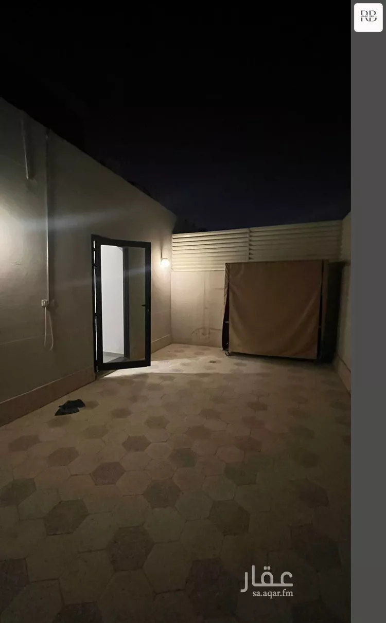 Villa for Sale in Riyadh Al Arid 9