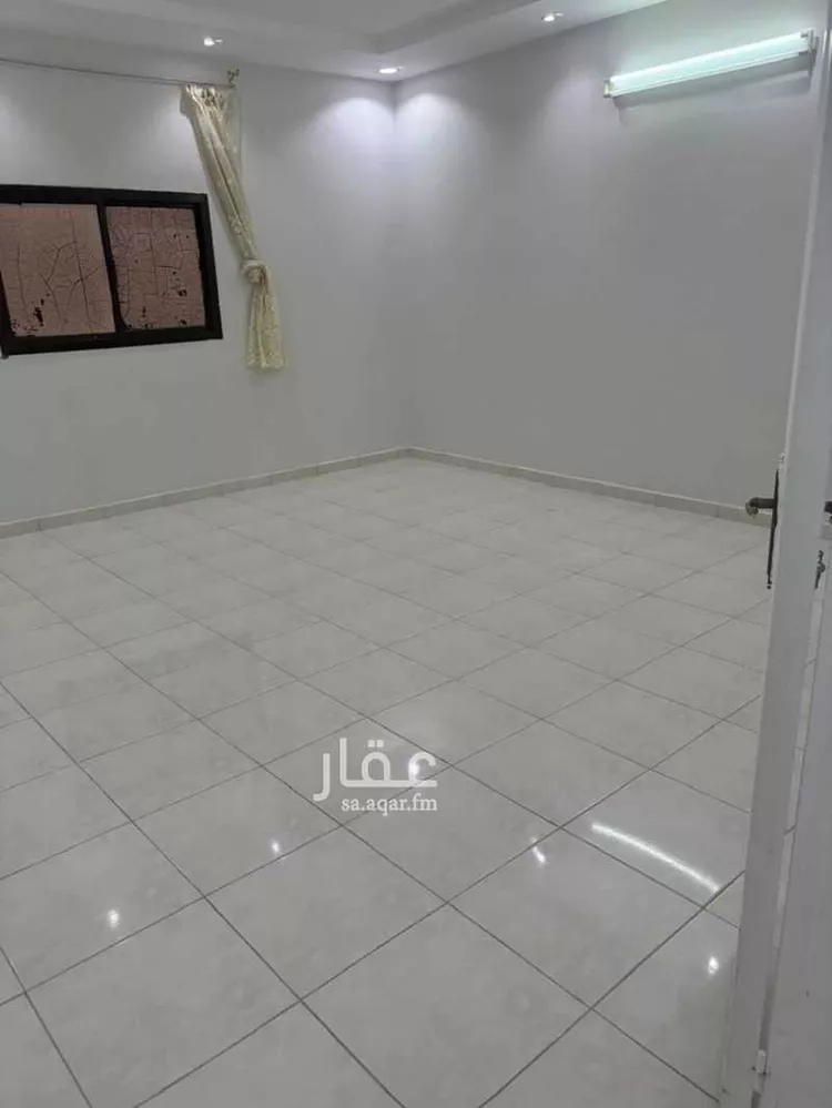 شقة للإيجار في شارع اسامة الليثي, حي نخب, مدينة الطائف, منطقة مكة المكرمة صورة 5