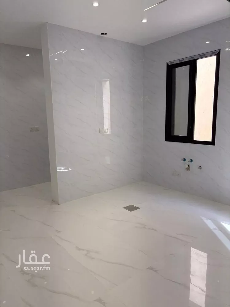 دور للبيع في شارع الرواجي, حي السعادة, مدينة الرياض, منطقة الرياض صورة 5