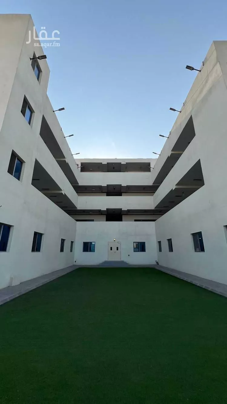 عمارة للإيجار في شارع سليمان بن المغيرة, حي الأثير, مدينة الدمام, المنطقة الشرقية صورة 2