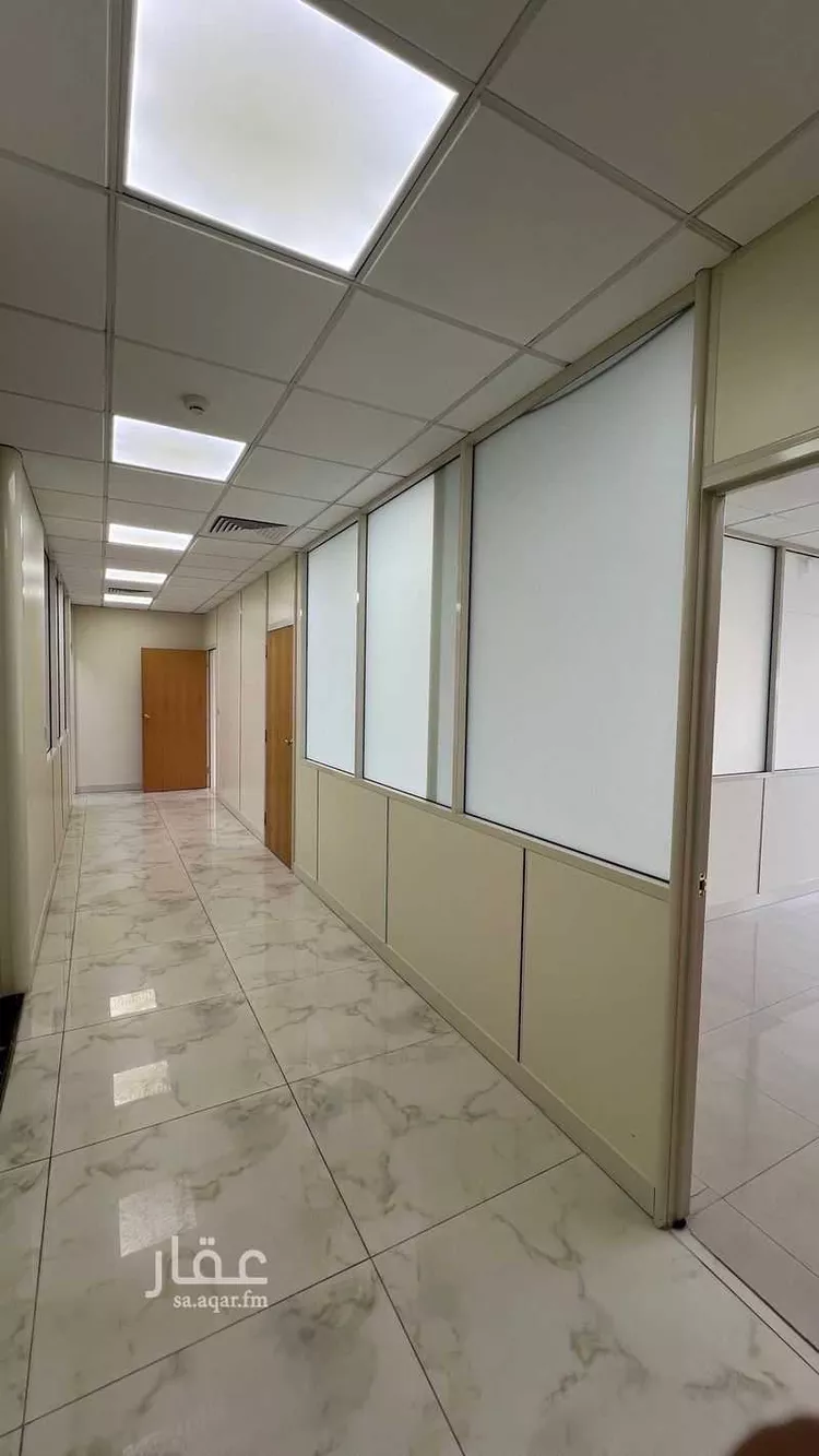 مكتب تجاري للإيجار في شارع طريق الامير محمد بن فهد, حي البديع, مدينة الدمام, المنطقة الشرقية صورة 3