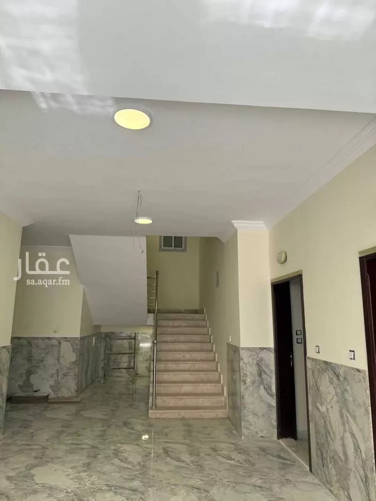Building for Rent in Jeddah Al Murjan صورة 4